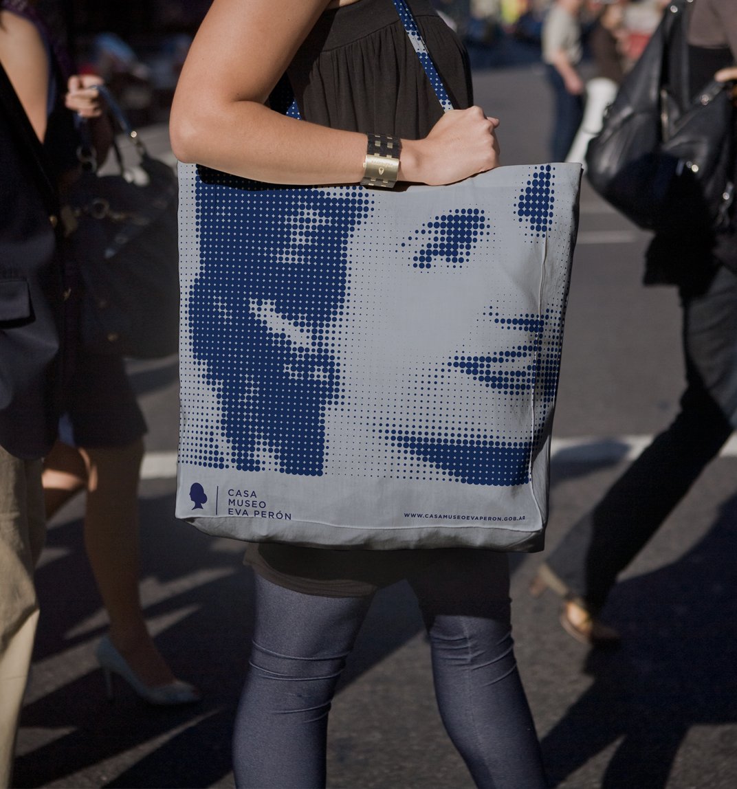 Casa Museo Eva Perón - tote bag calle